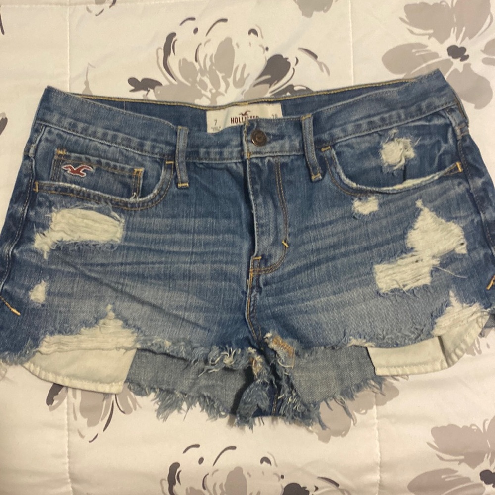 Hollister jeans size 7 (28)